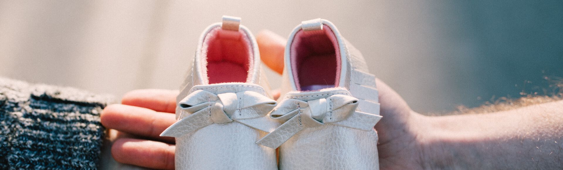 De que material seus primeiros sapatos devem ser feitos?
