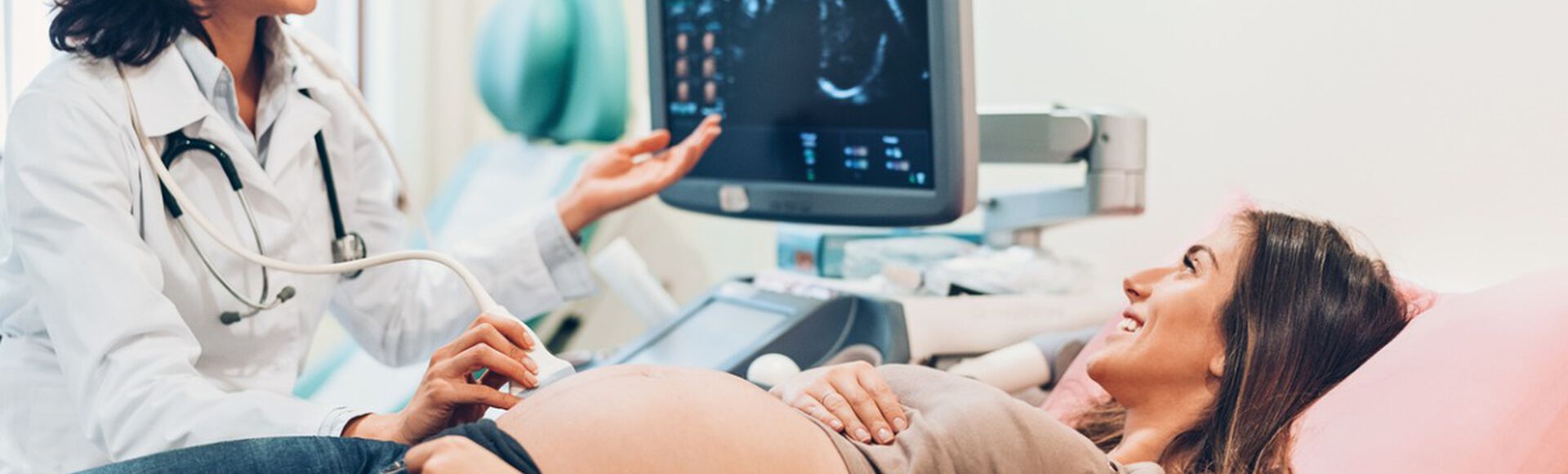 Exame de ultrassom fetal